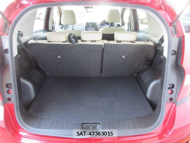 Nissan NOTE 2019-03 7059997-11