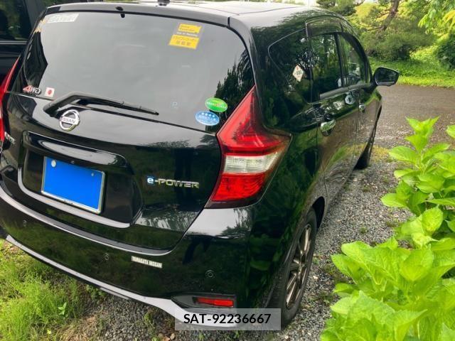Nissan NOTE 2018-12 7222932-7