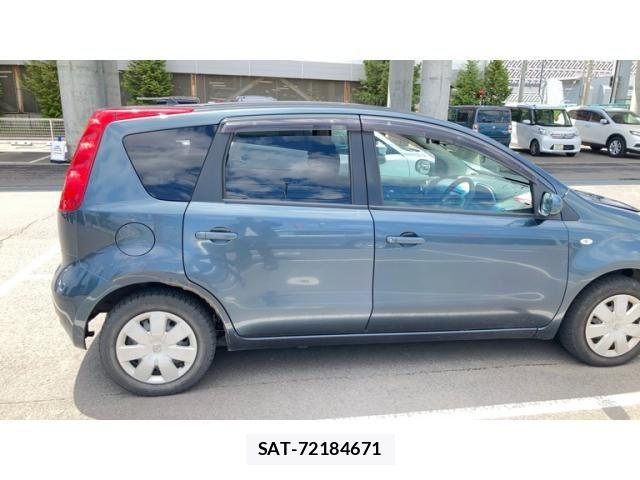 Nissan NOTE 2011-08 7222915-2