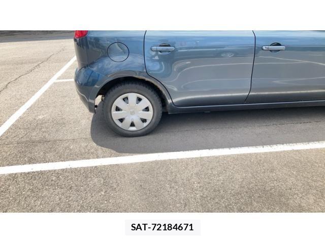 Nissan NOTE 2011-08 7222915-3