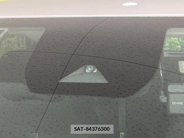 Nissan NOTE 2023-10 7222943-4