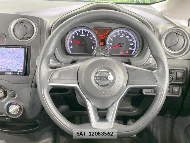 Nissan NOTE 2019-03 7222930-11