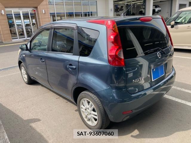 Nissan NOTE 2011-10 7222923-9
