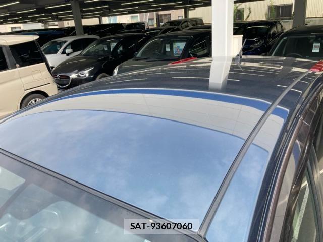 Nissan NOTE 2011-10 7222923-7