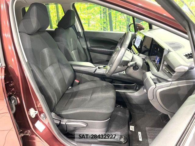 Nissan NOTE 2022-01 7222942-8