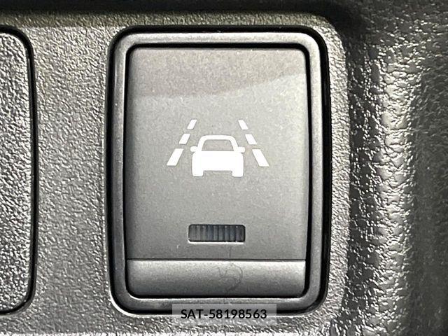 Nissan NOTE 2017-07 7222926-7
