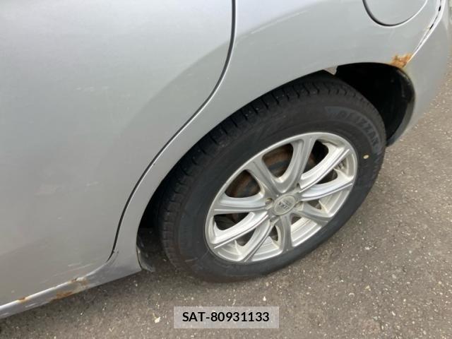 Nissan NOTE 2012-11 7222922-9