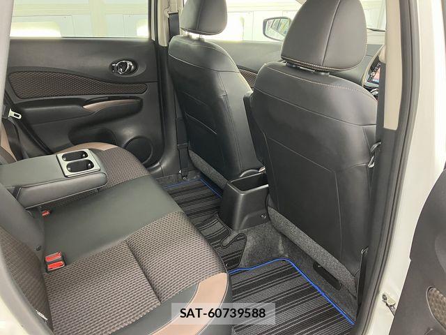 Nissan NOTE 2019-09 7329003-9