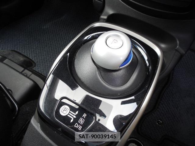 Nissan NOTE 2020-10 7359102-18