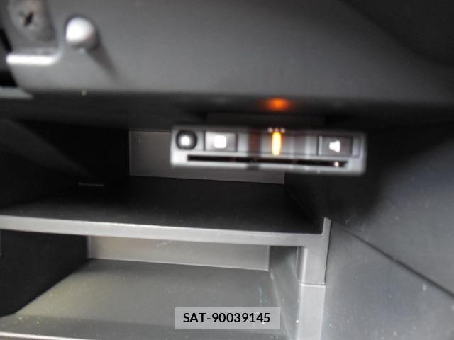 Nissan NOTE 2020-10 7359102-21