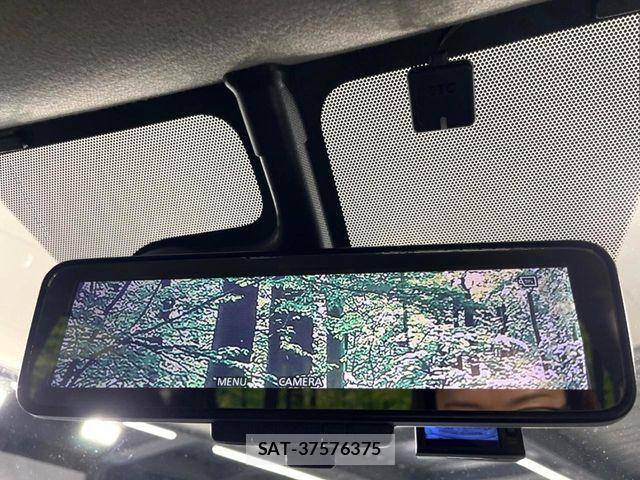 Nissan NOTE 2017-04 7359098-5