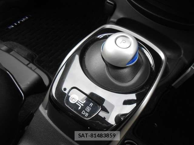Nissan NOTE 2018-07 7456430-6