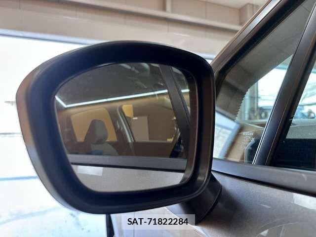 Nissan NOTE 2023-02 7456428-13