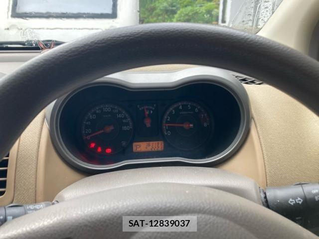 Nissan NOTE 2005-06 7456431-10