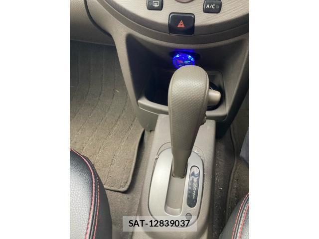 Nissan NOTE 2005-06 7456431-14