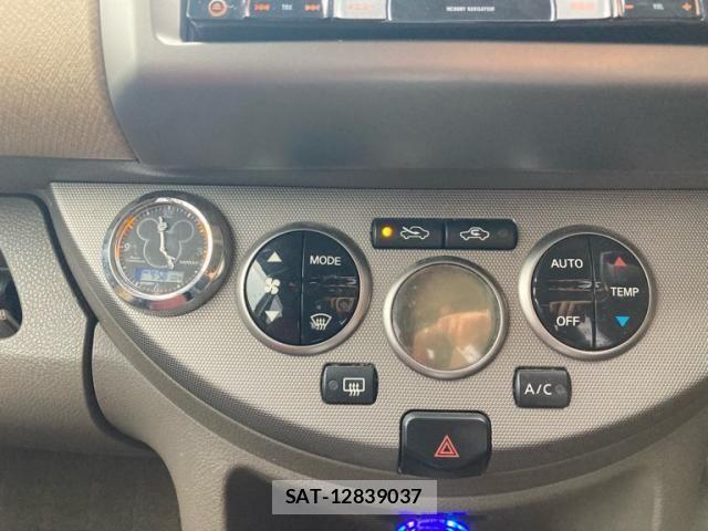 Nissan NOTE 2005-06 7456431-15