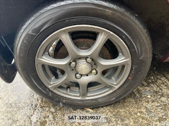 Nissan NOTE 2005-06 7456431-4
