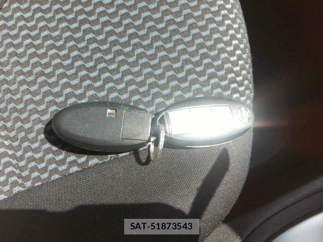 Nissan NOTE 2014-01 7456425-4