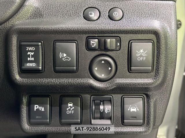 Nissan NOTE 2019-03 7618866-3