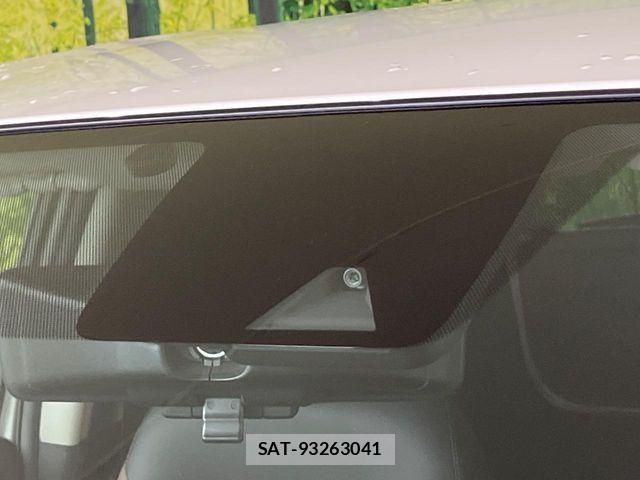 Nissan NOTE 2018-09 7618865-2
