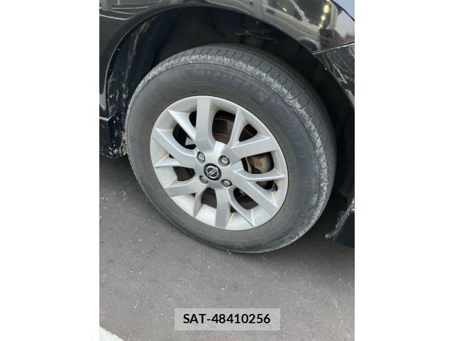 Nissan NOTE 2014-02 7618867-9