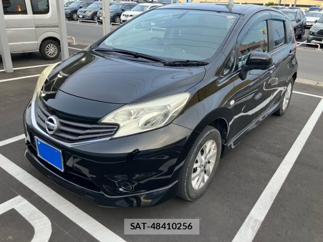 Nissan NOTE 2014-02 7618867-1