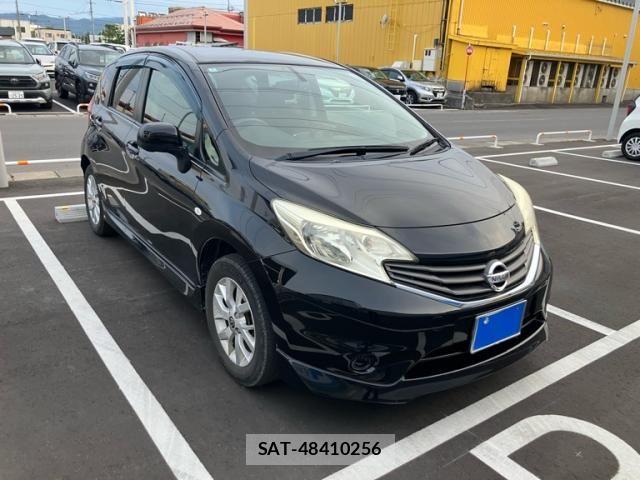 Nissan NOTE 2014-02 7618867-2