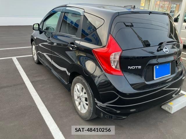 Nissan NOTE 2014-02 7618867-3
