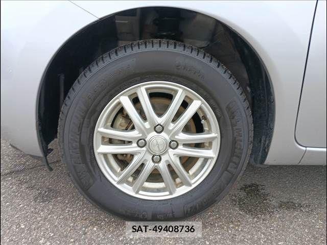 Nissan NOTE 2015-05 7618868-19