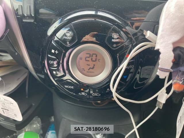 Nissan NOTE 2013-09 7726672-17