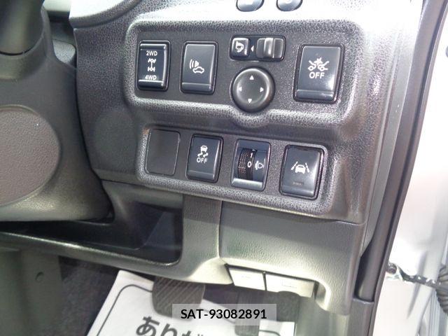 Nissan NOTE 2020-10 7726668-9