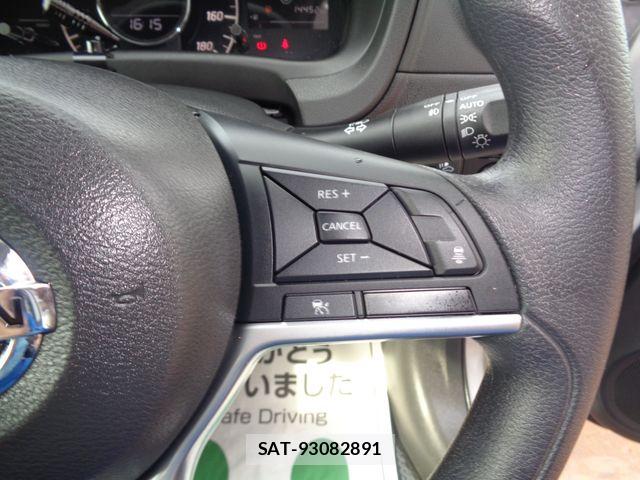 Nissan NOTE 2020-10 7726668-12