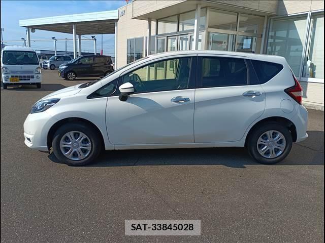 Nissan NOTE 2019-03 7726670-4