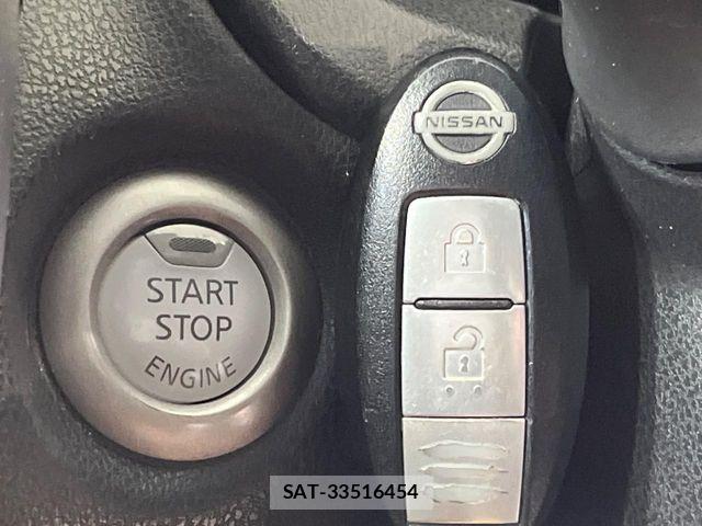 Nissan NOTE 2013-06 7787802-5