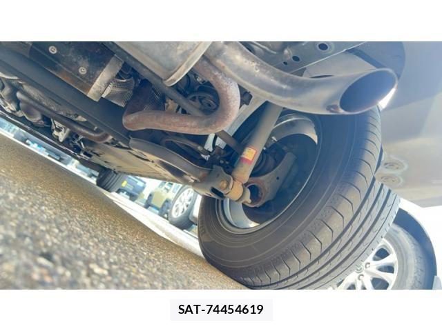 Nissan NOTE 2018-05 7878471-5