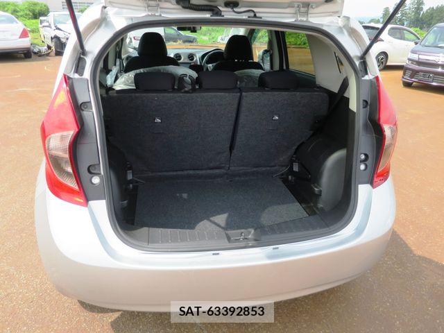 Nissan NOTE 2015-10 7903165-8