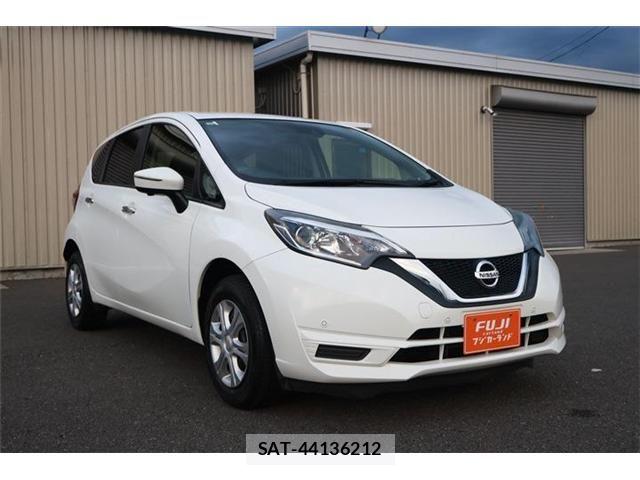 Nissan NOTE 2019-04 7963053-14