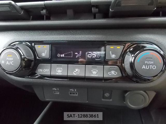 Nissan NOTE 2021-10 8037314-10