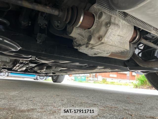 Nissan NOTE 2015-01 8037315-15