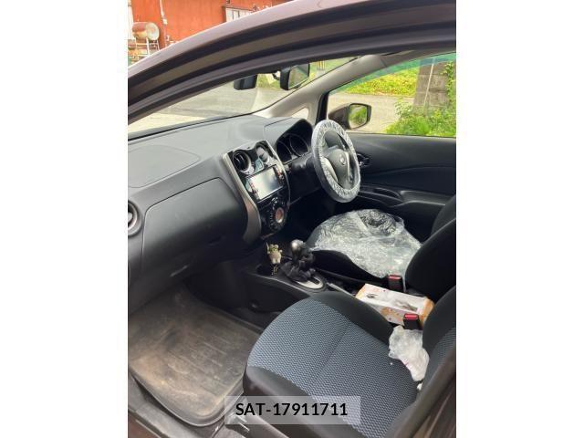 Nissan NOTE 2015-01 8037315-18