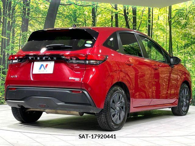 Nissan NOTE 2021-04 8037313-17