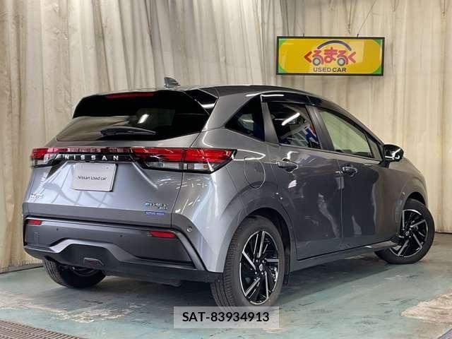 Nissan NOTE 2022-04 8074960-1