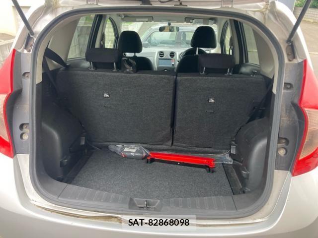 Nissan NOTE 2013-05 8100911-13