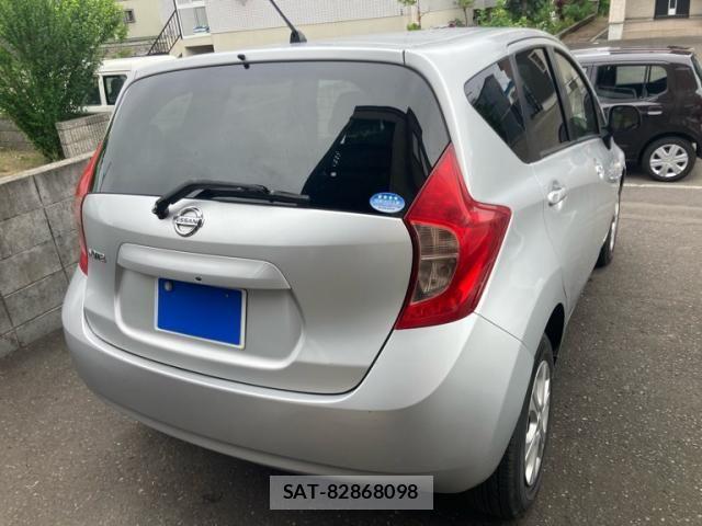 Nissan NOTE 2013-05 8100911-4