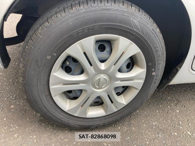 Nissan NOTE 2013-05 8100911-5