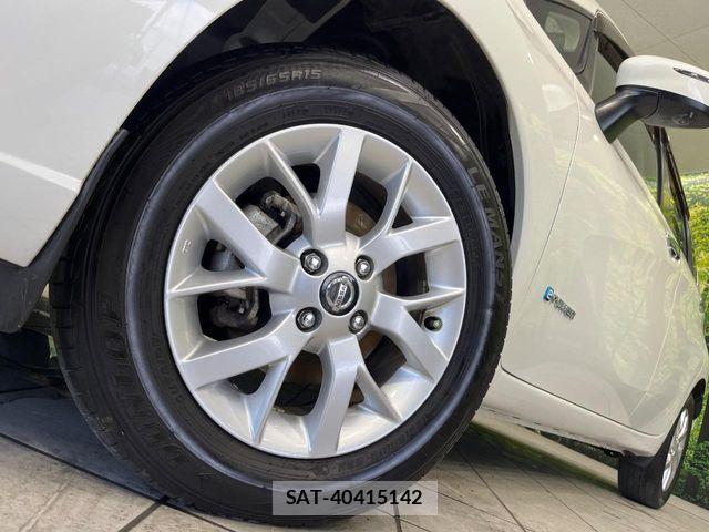 Nissan NOTE 2018-08 8131678-12