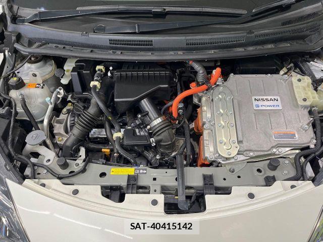 Nissan NOTE 2018-08 8131678-17