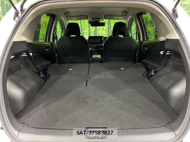 Nissan NOTE 2021-09 8146340-9