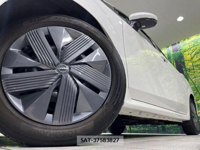 Nissan NOTE 2021-09 8146340-12