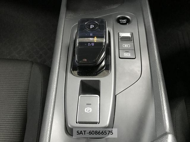 Nissan NOTE 2021-06 8158924-18